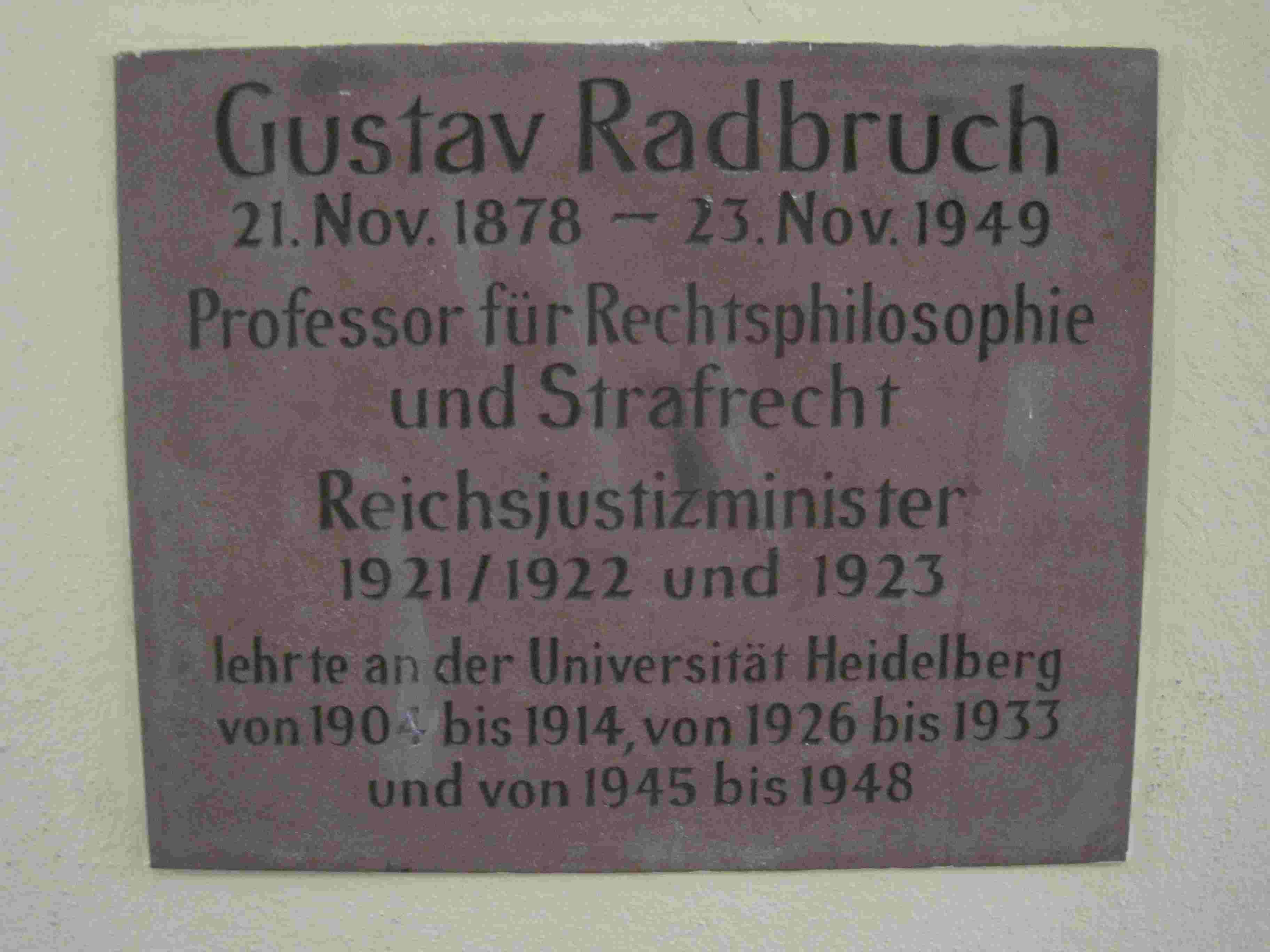 Gedenktafel für Gustav Radbruch im Radbruchhaus