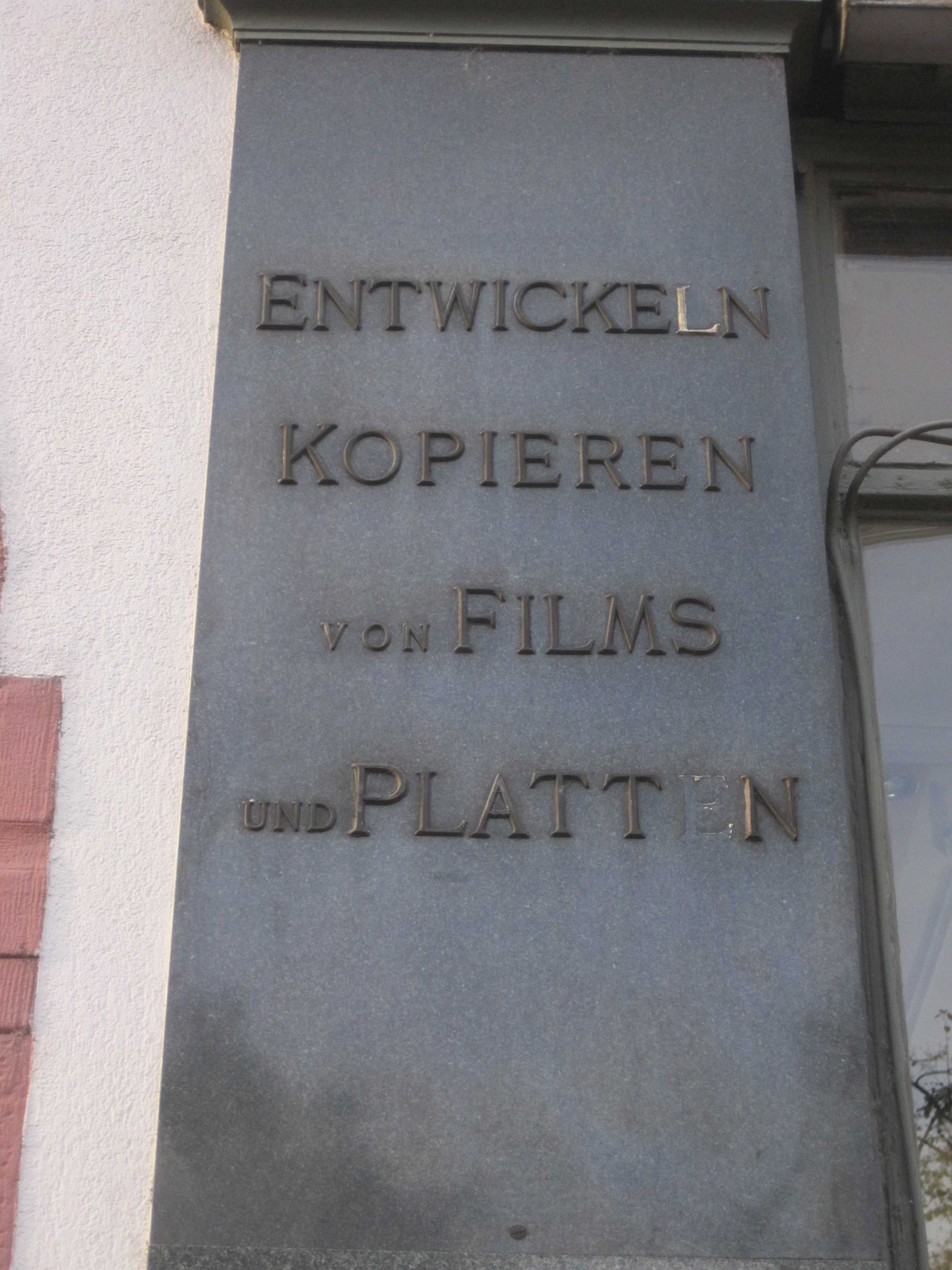 Entwickeln Kopieren von Films und Platten