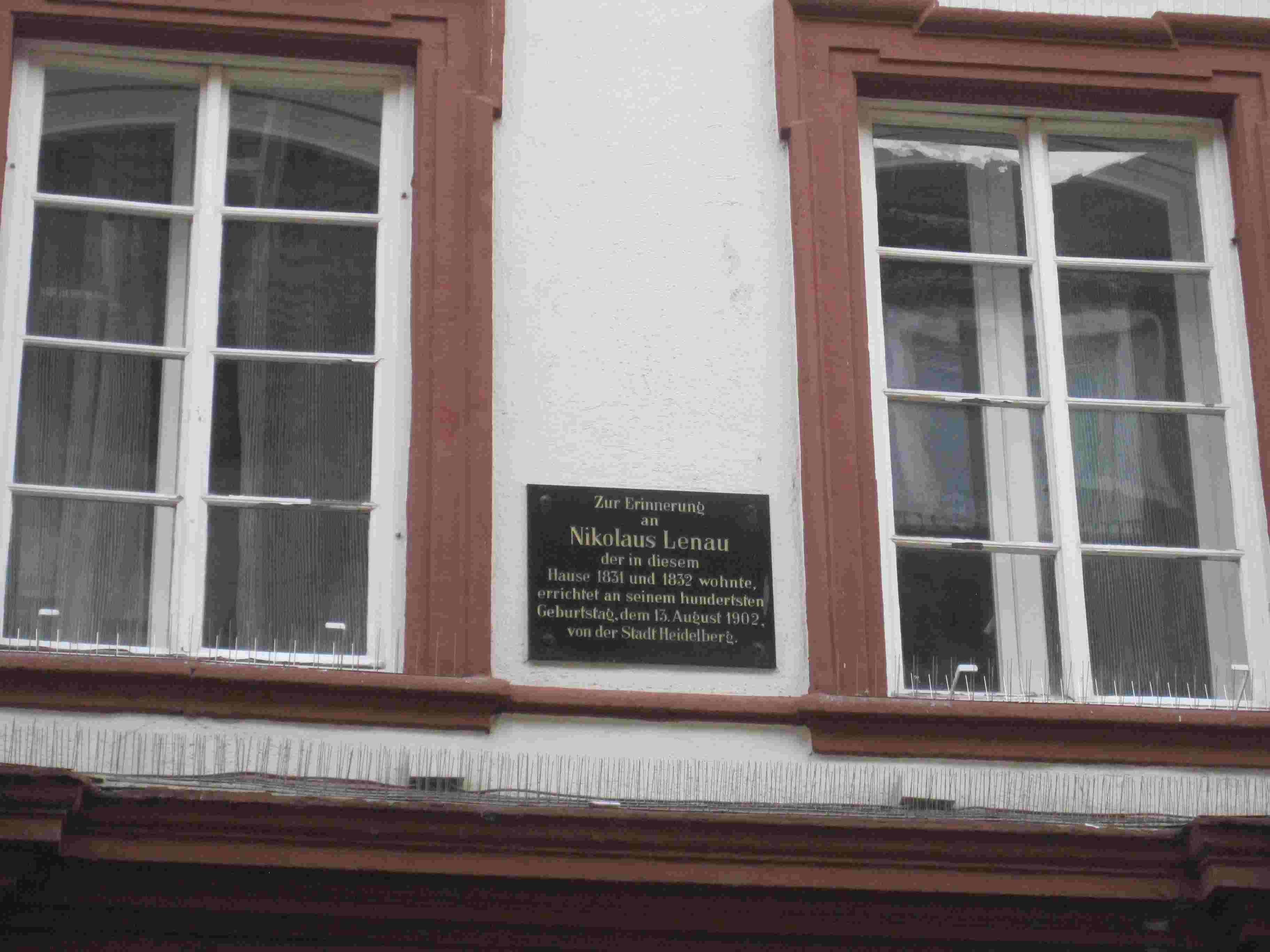 Tafel an der Hauptstraße 139